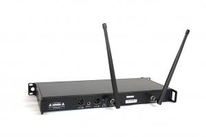 RFIntell QL7R/T1-B 720,500-754,000 МГц 2-канальная радиосистема с 2-мя ручными микрофонами в Советской Гавани